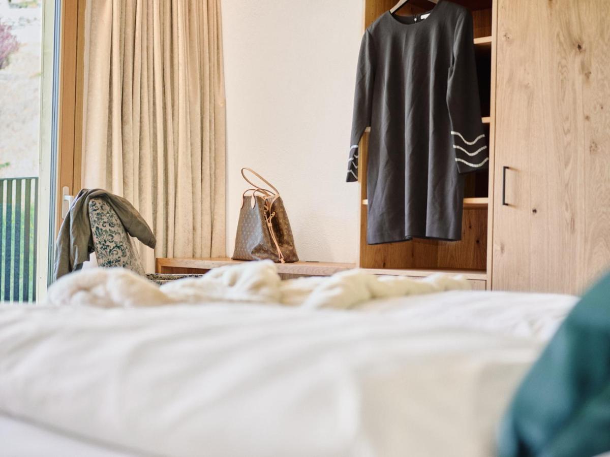 Boutique Apartment Sonnenhang - Incl Rooftop Spa フリース エクステリア 写真