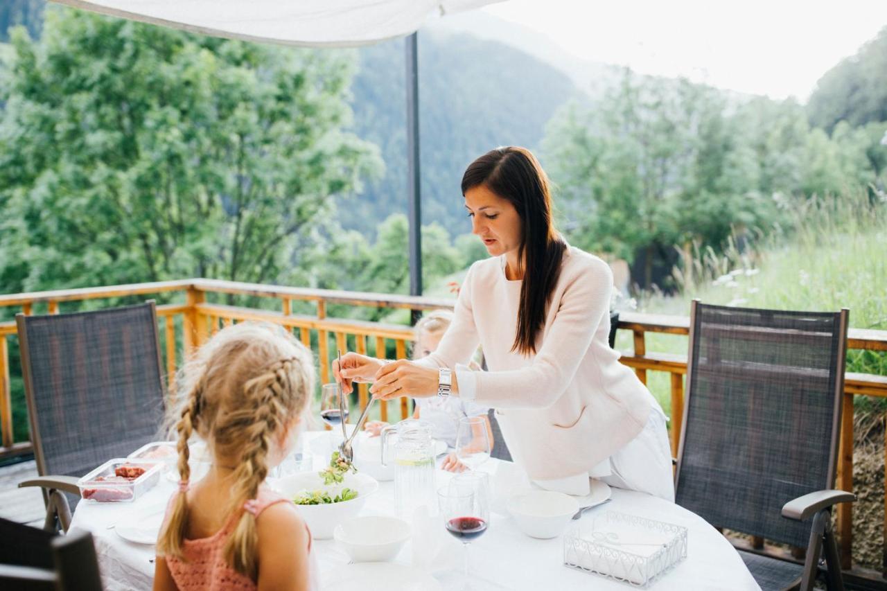 Boutique Apartment Sonnenhang - Incl Rooftop Spa フリース エクステリア 写真