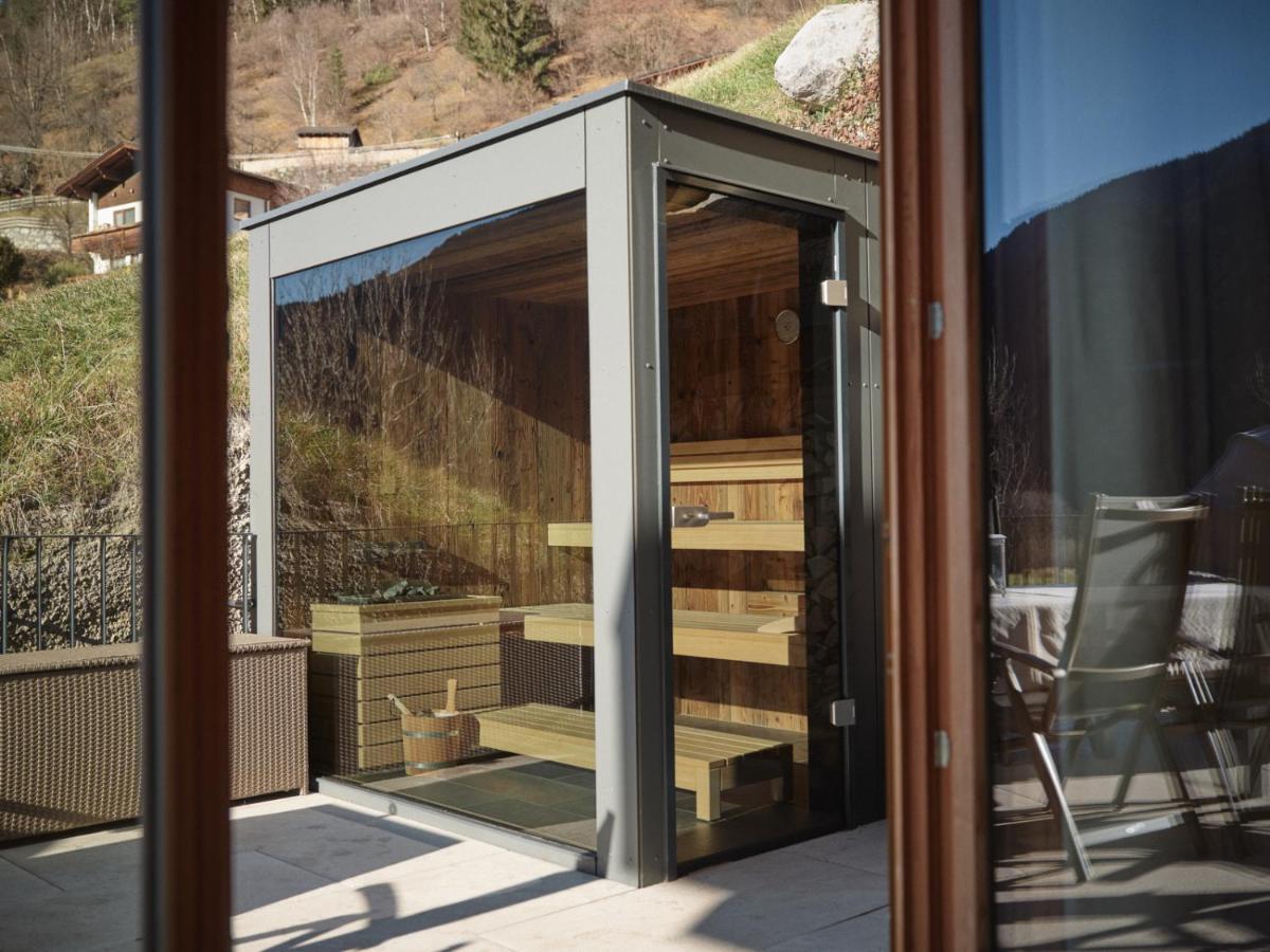 Boutique Apartment Sonnenhang - Incl Rooftop Spa フリース エクステリア 写真