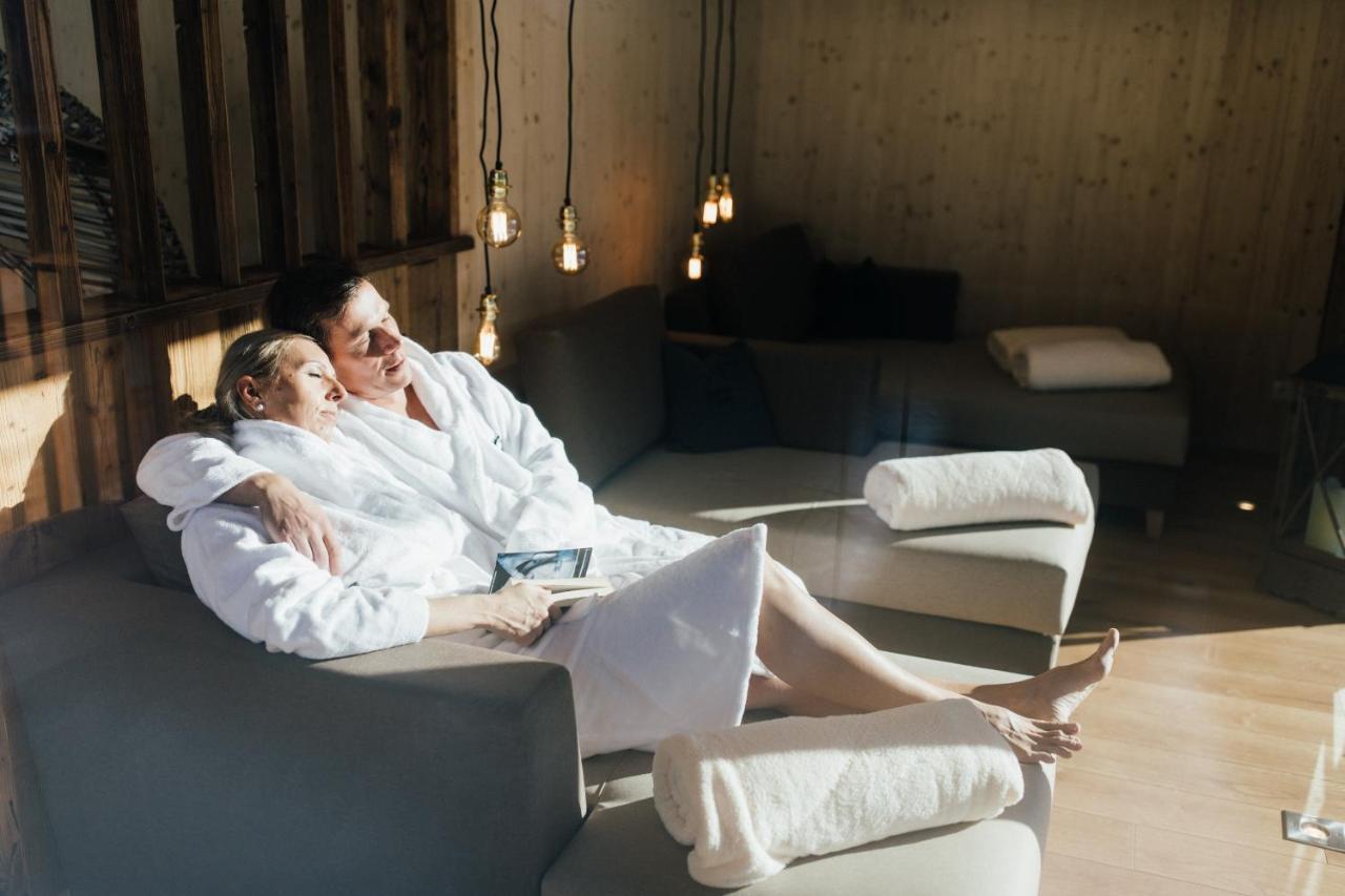 Boutique Apartment Sonnenhang - Incl Rooftop Spa フリース エクステリア 写真